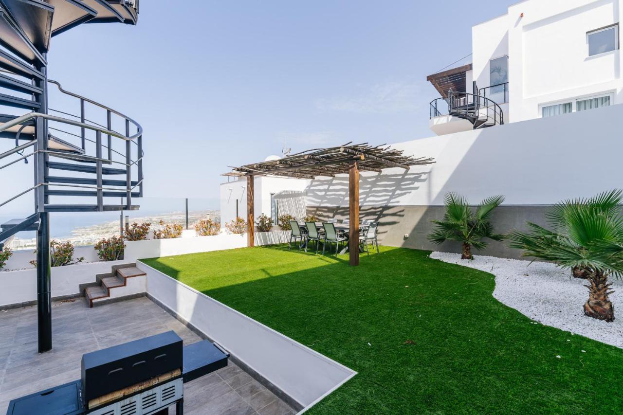 Sunset White Villa - Ocean View, Jakuzzi, Heated Pool, Air-Conditioning, Grill Playa de las Américas Eksteriør billede