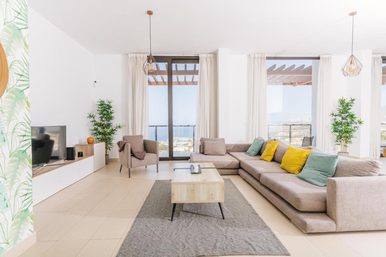 Sunset White Villa - Ocean View, Jakuzzi, Heated Pool, Air-Conditioning, Grill Playa de las Américas Eksteriør billede