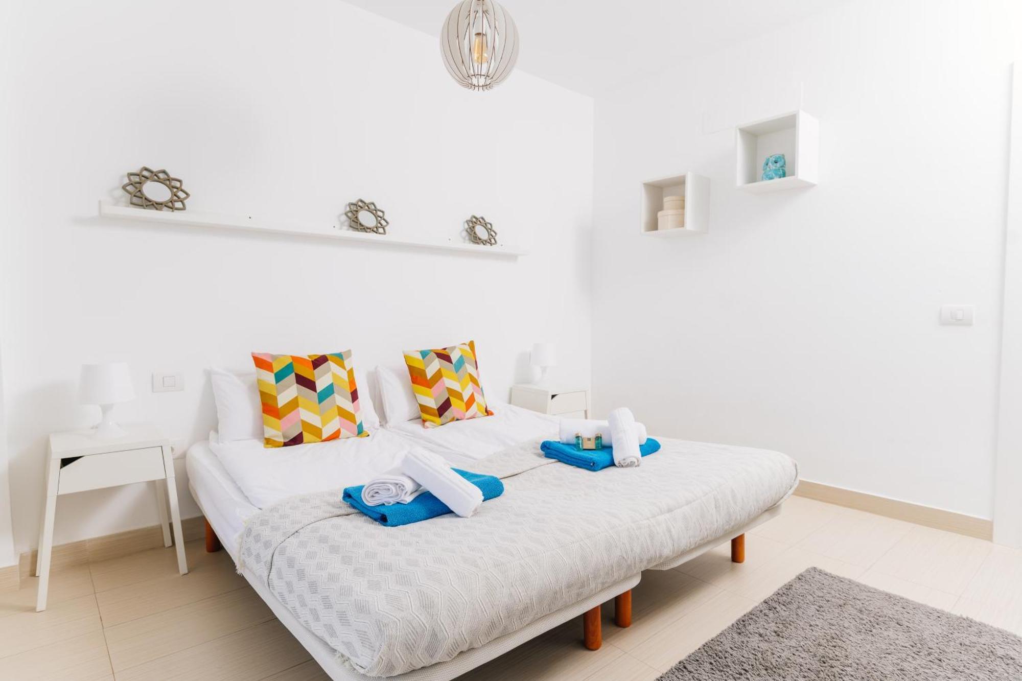 Sunset White Villa - Ocean View, Jakuzzi, Heated Pool, Air-Conditioning, Grill Playa de las Américas Eksteriør billede